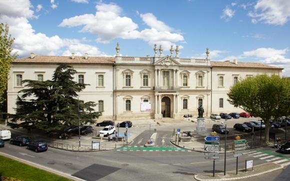 Fotografia z galérie ubytovania Le "spacieux" en centre ville v destinácii Carpentras
