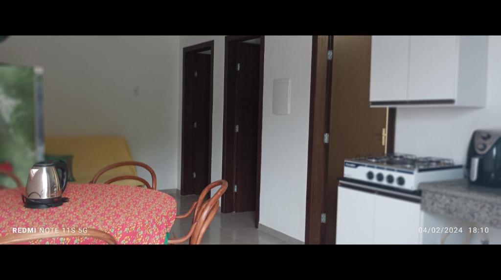 Nhà bếp/bếp nhỏ tại Canto da Natureza