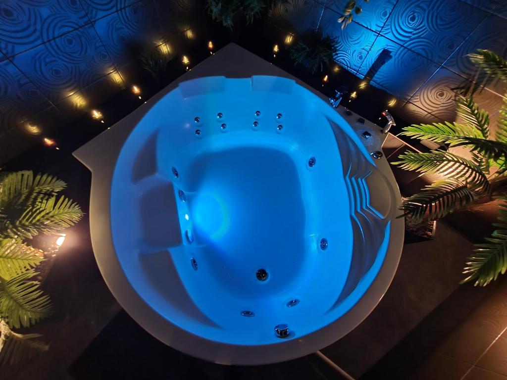 Apartament z jacuzzi Kraków Rynek - Resim 11