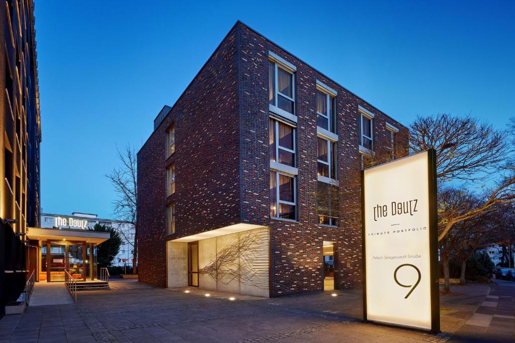 the Deutz, a Tribute Portfolio Hotel by Marriott