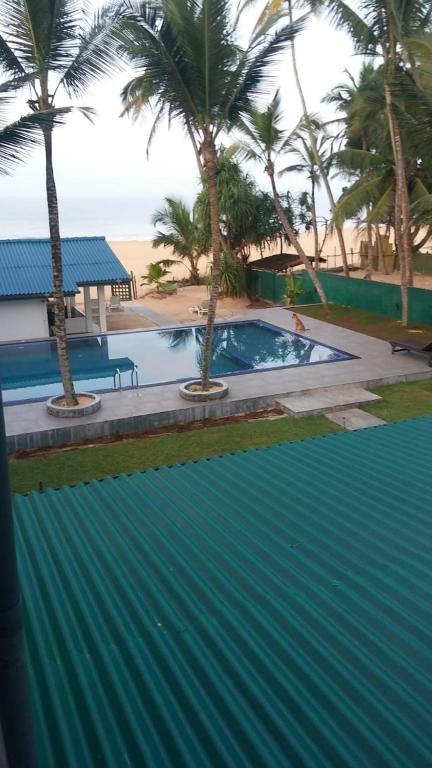 Fotografie z fotogalerie ubytování Thiranagama Beach Hotel v Hikkaduwě
