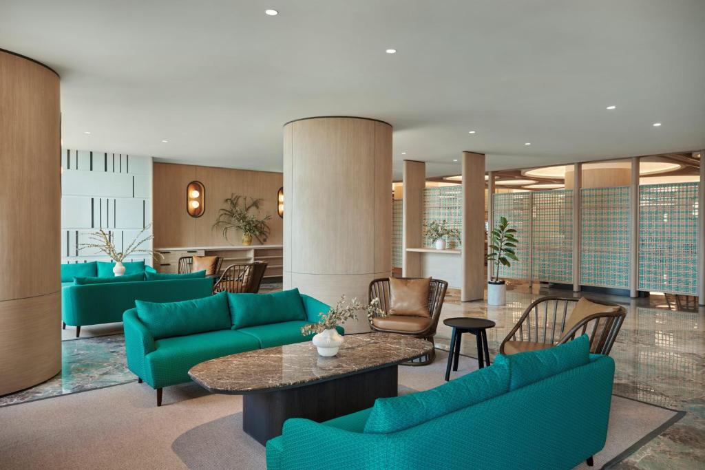 Istumisnurk majutusasutuses VIVERE Hotel, ARTOTEL Curated
