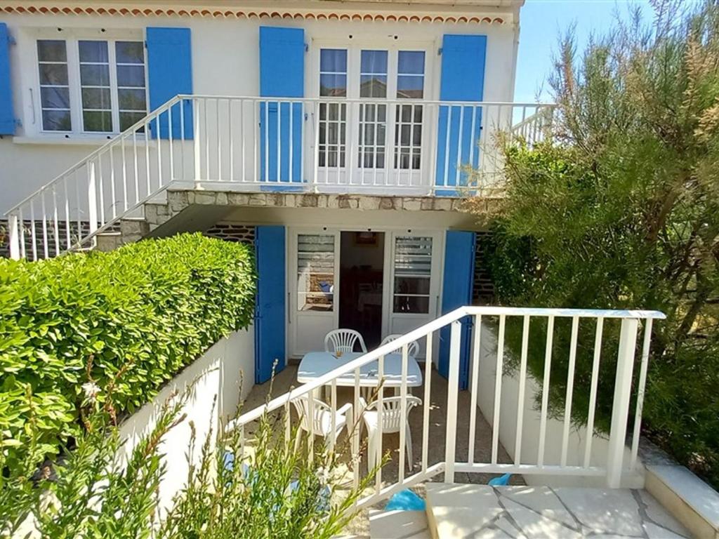 Photo de la galerie de l'établissement Appartement 2 chambres près de la plage, animaux admis - Saint-Jean-de-Monts - FR-1-323-314, à Saint-Jean-de-Monts