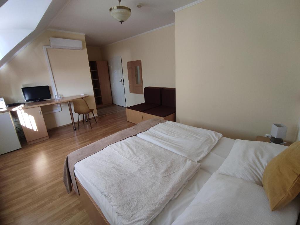 Invest Vendégház - Dubbele Of Dubbele Kamer