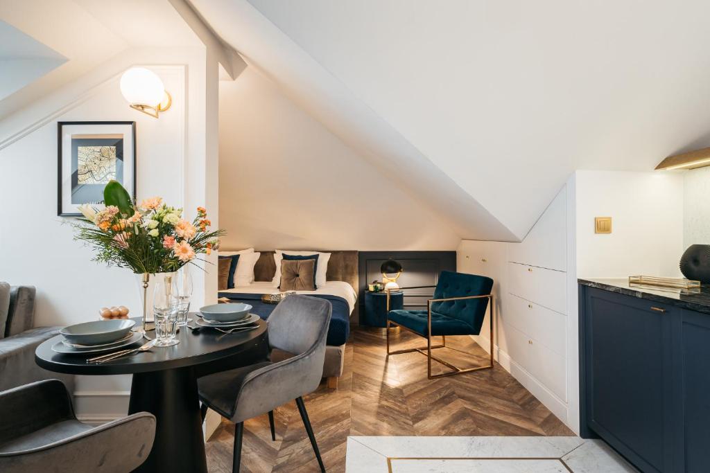 Central Palace - LoftAffair Collection - Resim 37