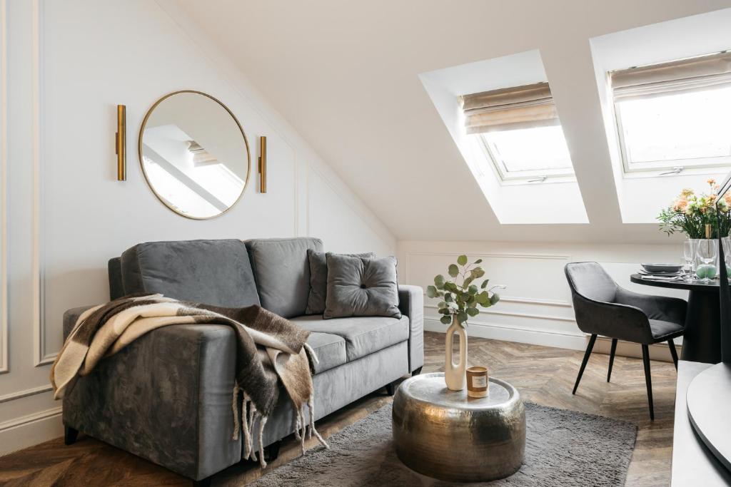 Central Palace - LoftAffair Collection - Resim 9