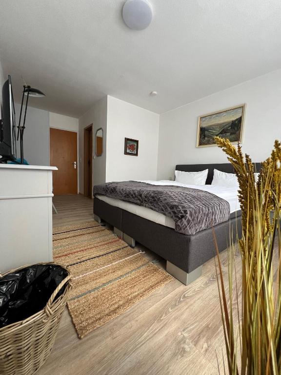 Haus zum guten Hirten - Tweepersoonskamer Met Balkon