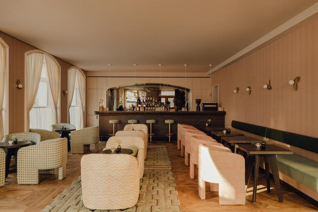 Lounge nebo bar v ubytování Design Hotel zum Hirschen Salzburg
