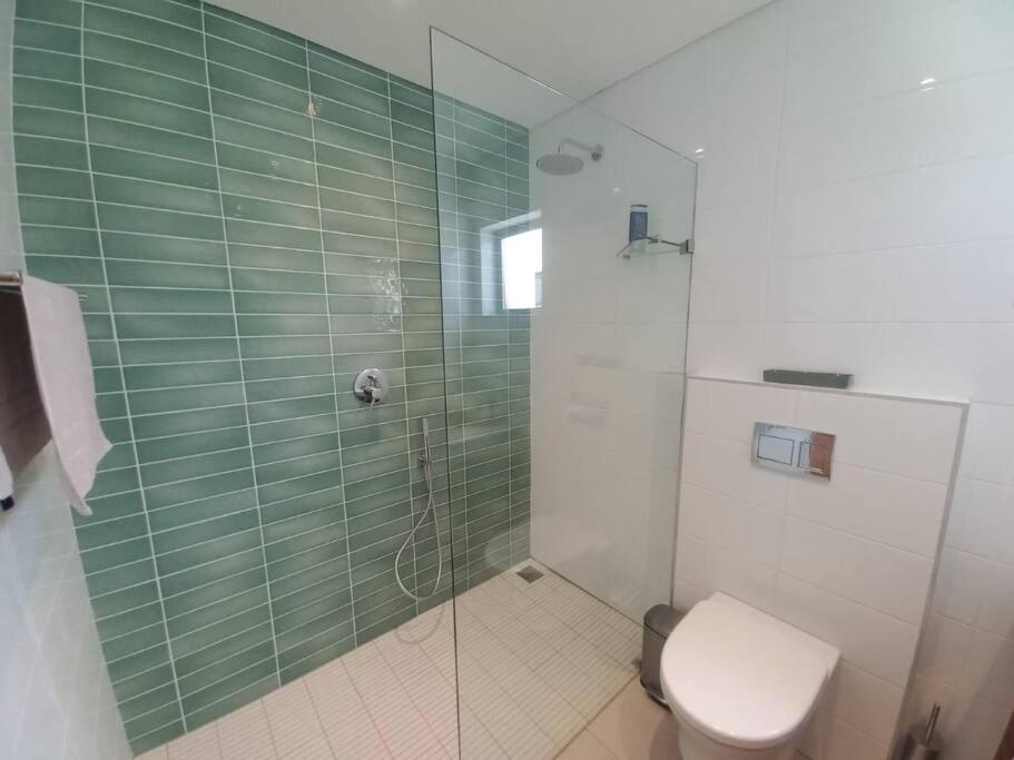 Queens Cove One Bedroom Apt 2 - Image 12