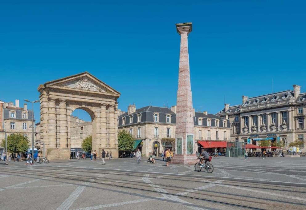 Gallery image of Grand T2 idéalement situé - Proche gare in Bordeaux