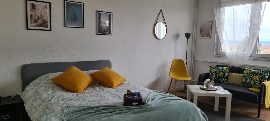Studio KULLA avec terasse 5mn Basel Airport – photo 9