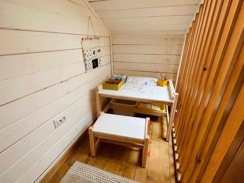 Postel nebo postele na pokoji v ubytování FRIENDS HOUSE - Ізки 33