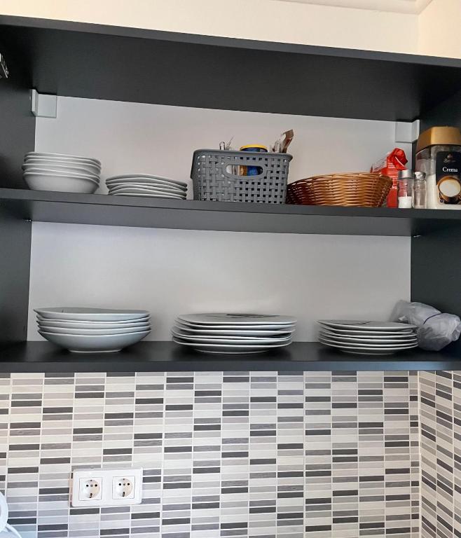 Kuchyňa alebo kuchynka v ubytovaní Heni Apartment