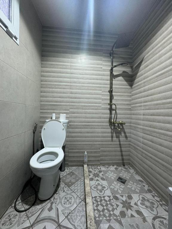 Koupelna v ubytování Guesthouse Tornike