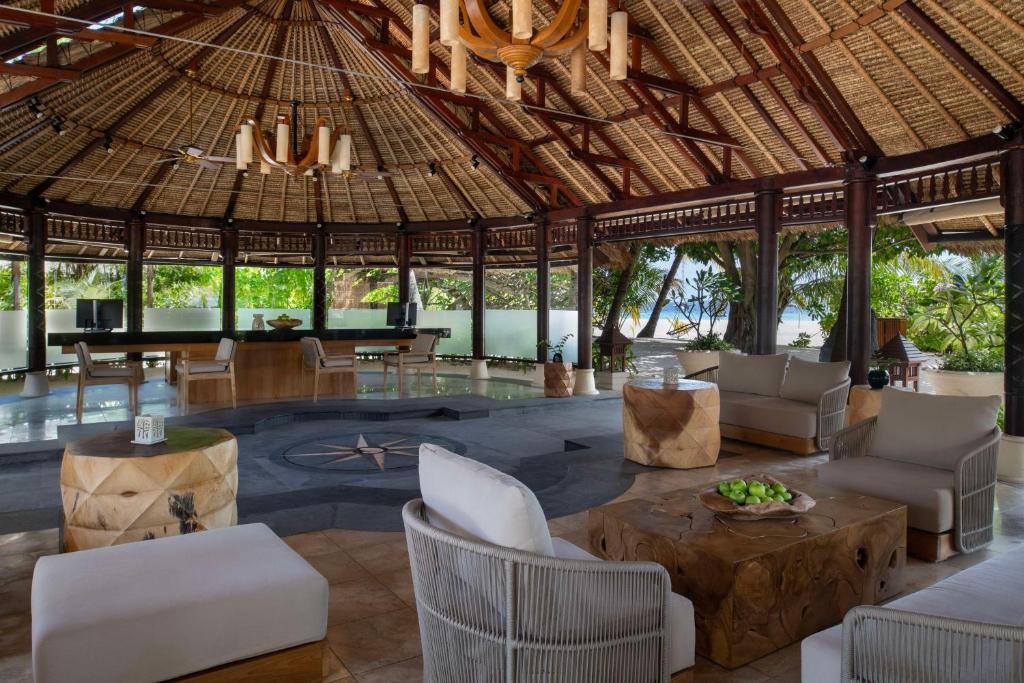 Banyan Tree Vabbinfaru - View 41