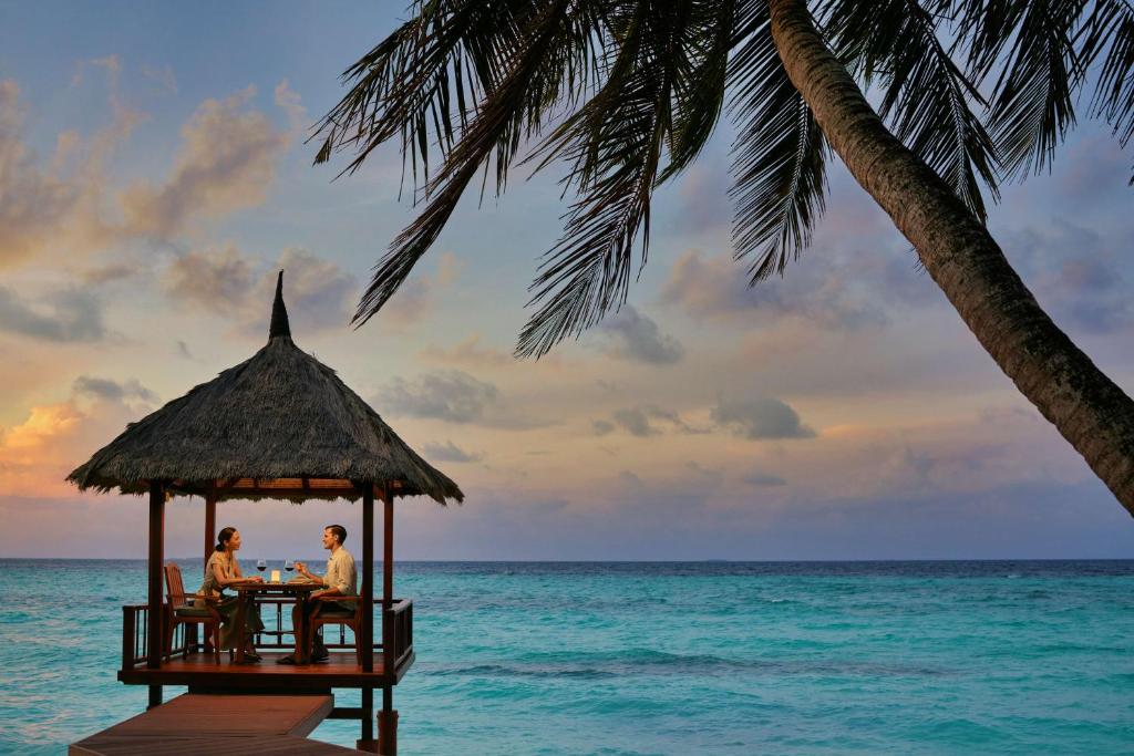 Banyan Tree Vabbinfaru - View 45