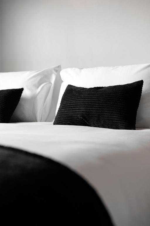 Postel nebo postele na pokoji v ubytování BedTime Hotel Samui
