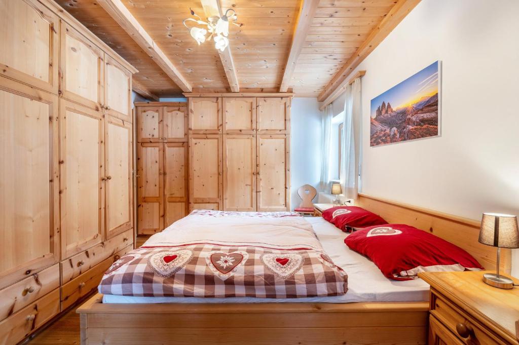 Postel nebo postele na pokoji v ubytování Ferienwohnung Toni II