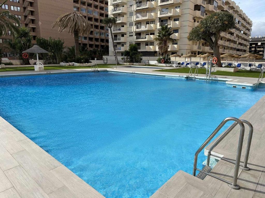 Bazén v ubytovaní Estudio PYR privado con vistas al mar alebo v jeho blízkosti