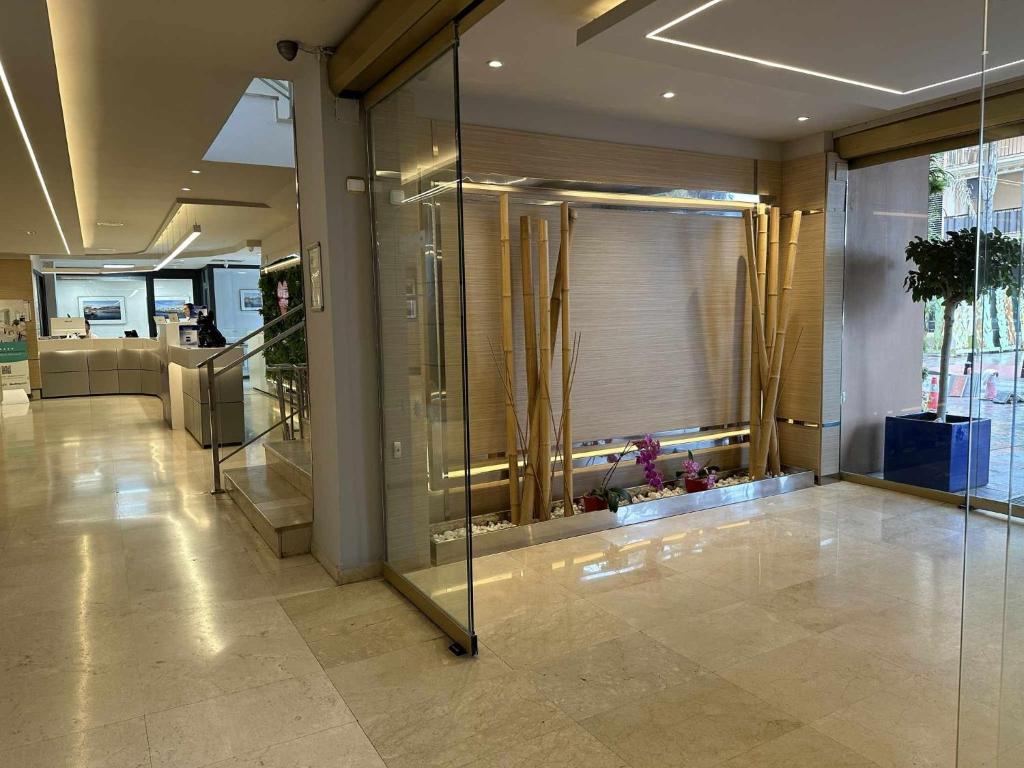 Lobby alebo recepcia v ubytovaní Estudio PYR privado con vistas al mar