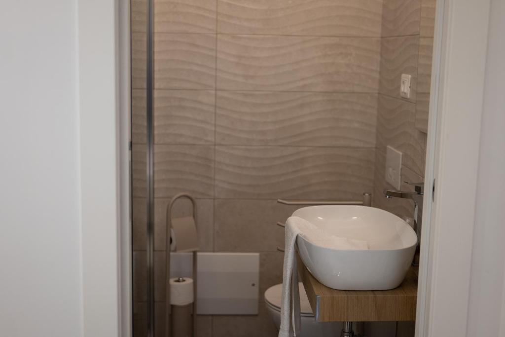 Koupelna v ubytování B&B Jerocades