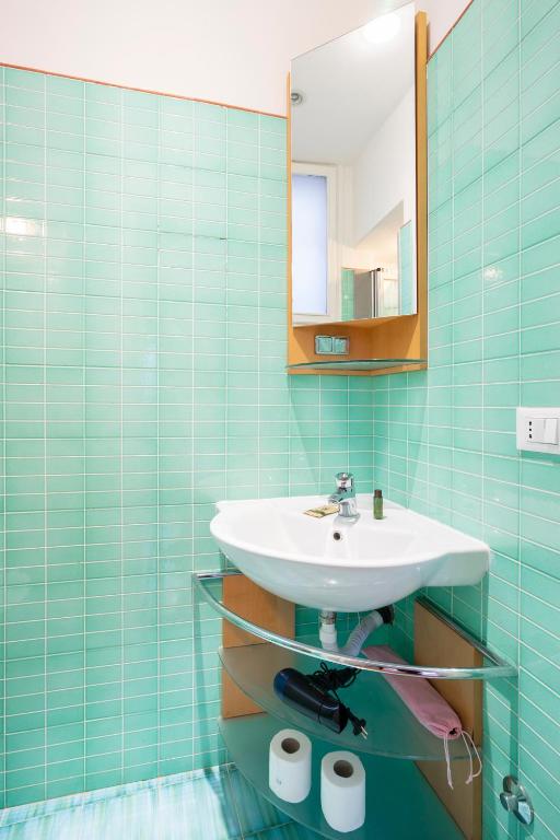 A bathroom at Sprone Apartment