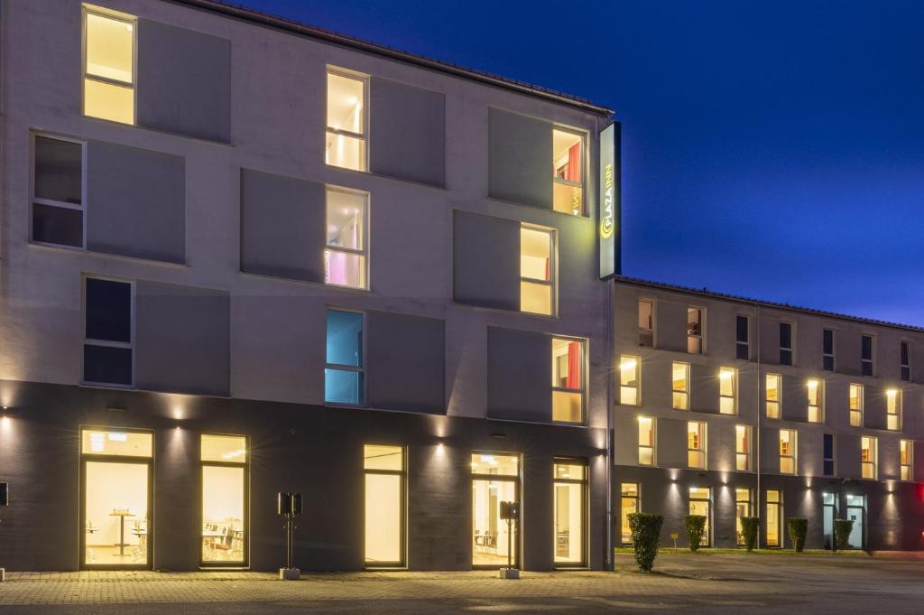 Budova, kde se hotel nachází