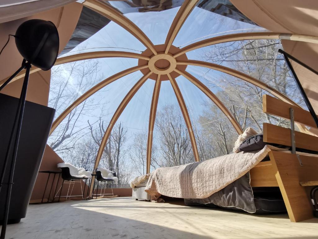Fotografie z fotogalerie ubytování OUT & LODGE, Wigwam v destinaci Couvin