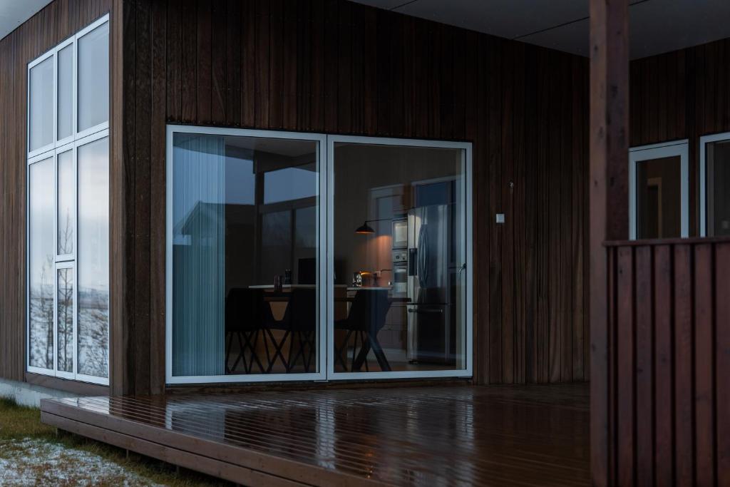 Fotografie z fotogalerie ubytování Golden Circle Villa - Hot Tub & Sauna v destinaci Fludir