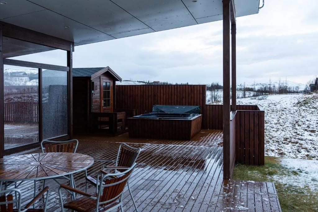 Fotografie z fotogalerie ubytování Golden Circle Villa - Hot Tub & Sauna v destinaci Fludir