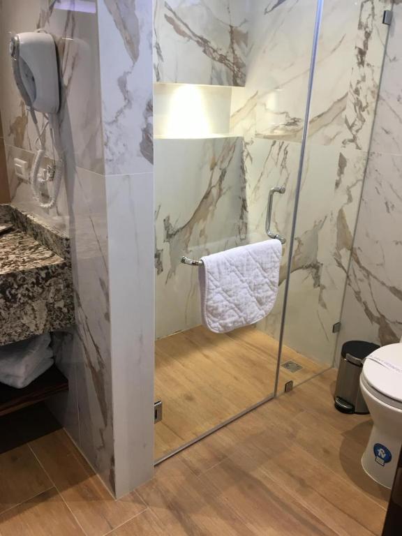 Koupelna v ubytování Hotel Ajavi