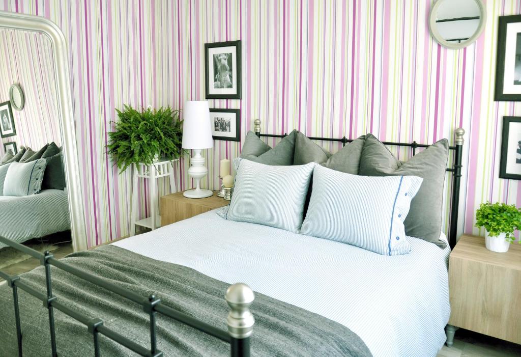 Chic & Cheap - Apartment Mit Zwei Schlafzimmern