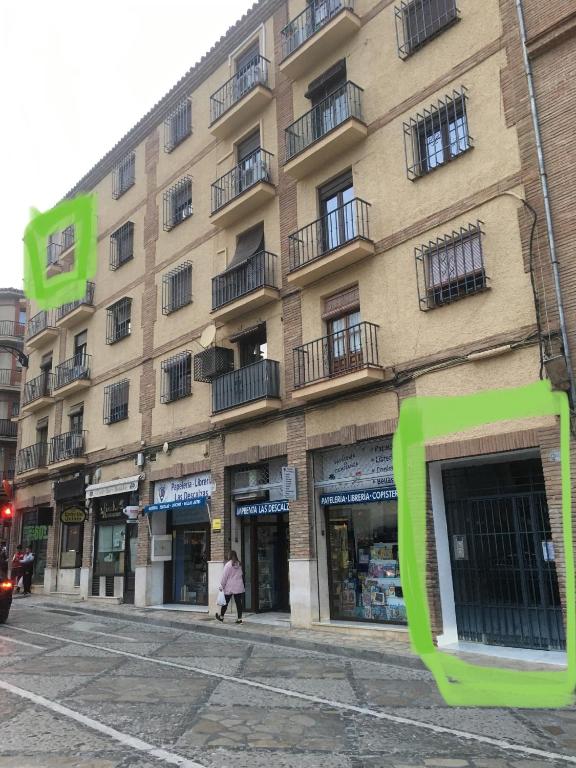 Budynek, w którym mieści się apartament