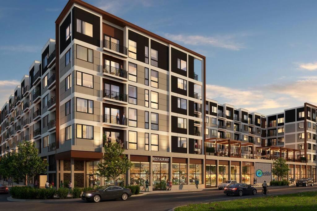 LALA LAND On The James - 5 Mins From VCU and MCV - Housity