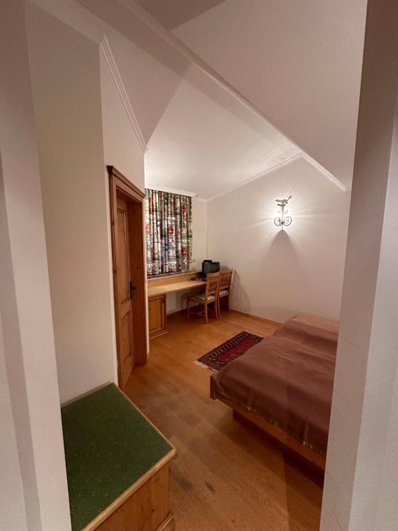 Postel nebo postele na pokoji v ubytování Esterer