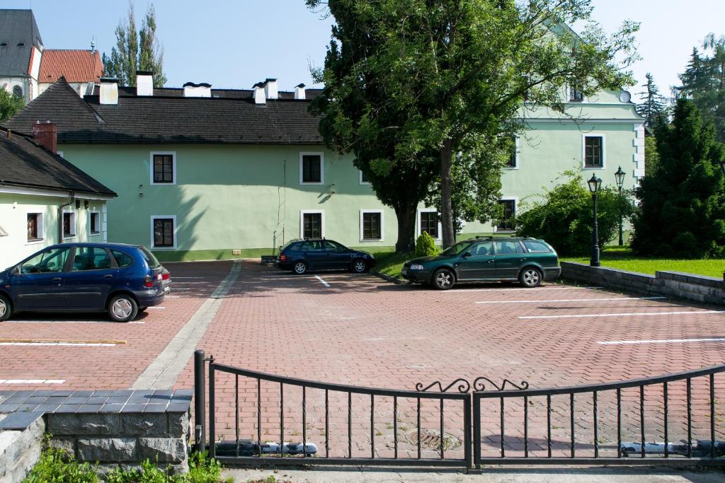 Rožmberský dvur - Resim 16