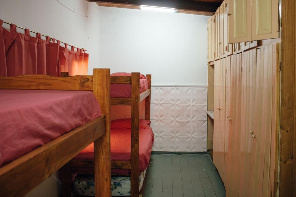 InstaLate Hostel