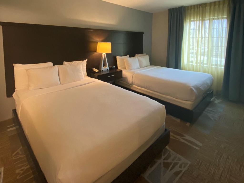 Staybridge Suites Syracuse Liverpool by IHG - Suite 2 Chambres
