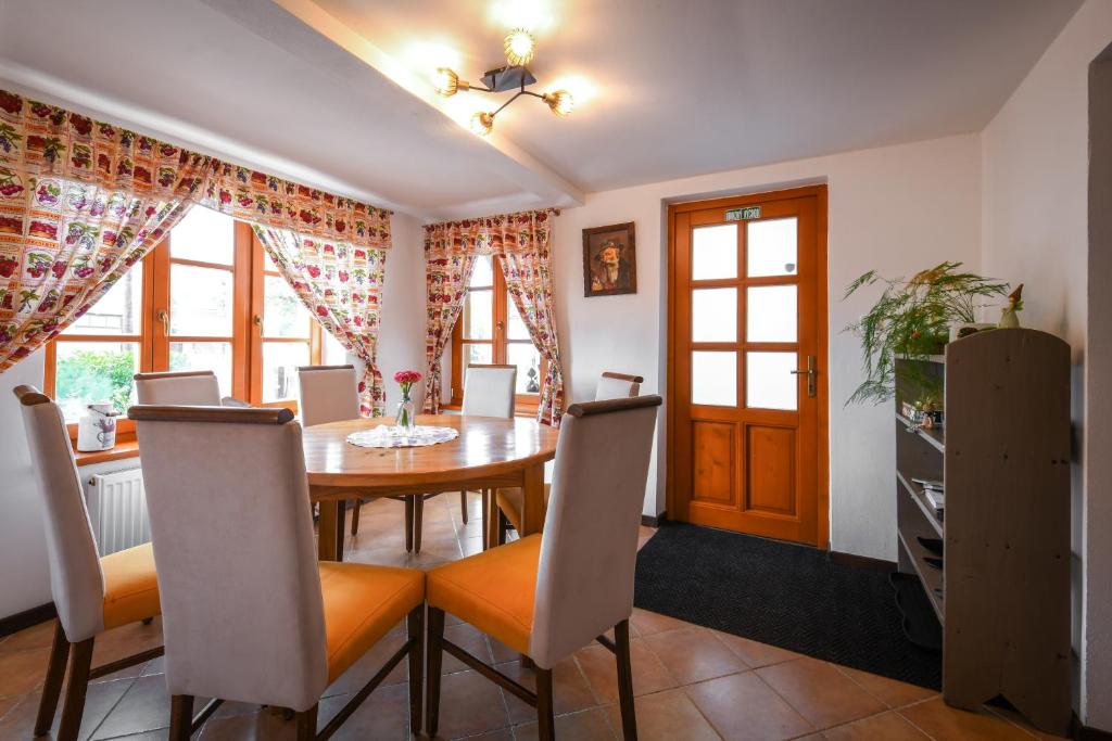Posedenie v ubytovaní Apartmány Berries