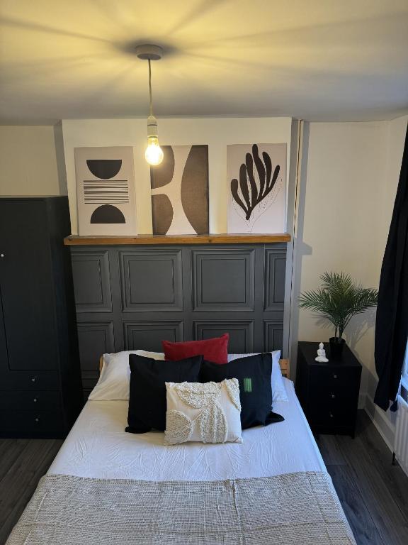 46A Broughton Road Fulham, London (updated prices 2024)