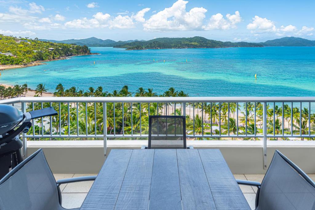 Whitsunday Apartments on Hamilton Island by HIHA - 海景白日公寓11 W1101（非服务）