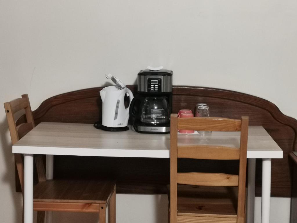 Coquihalla Motel - Sala Regina
