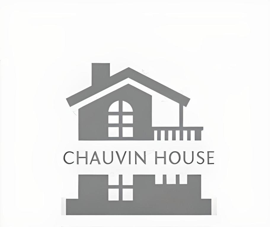 un logotipo para una casa chalvin en Chauvin House en Mar del Plata
