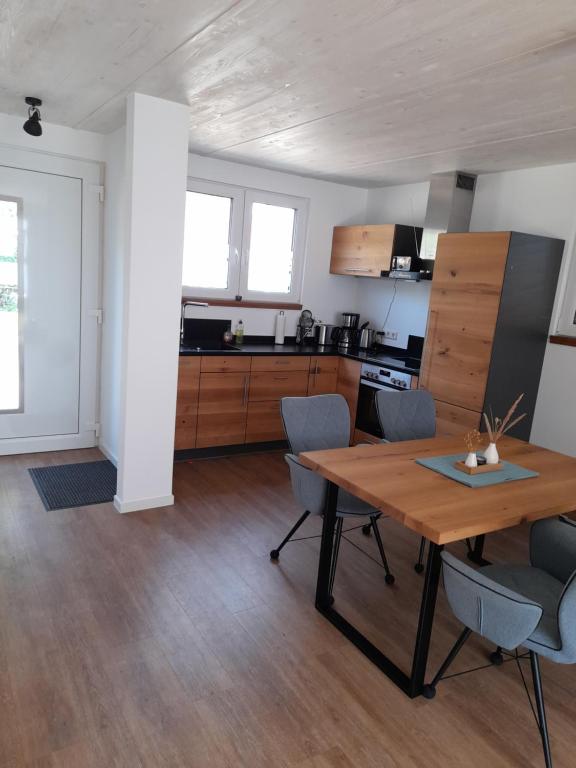 Kuchyň nebo kuchyňský kout v ubytování Ferienhaus Bug