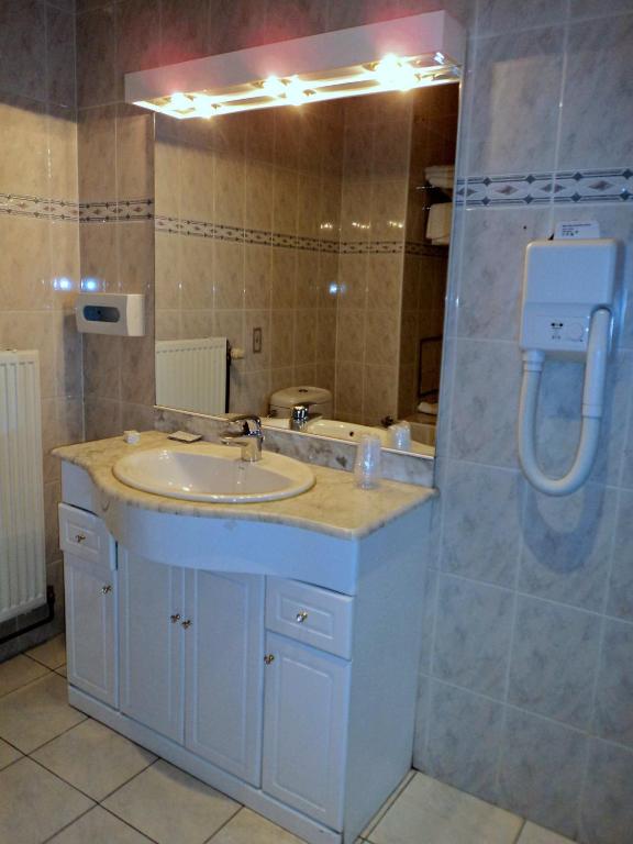 Hotel Continental Gare du Midi - Resim 23