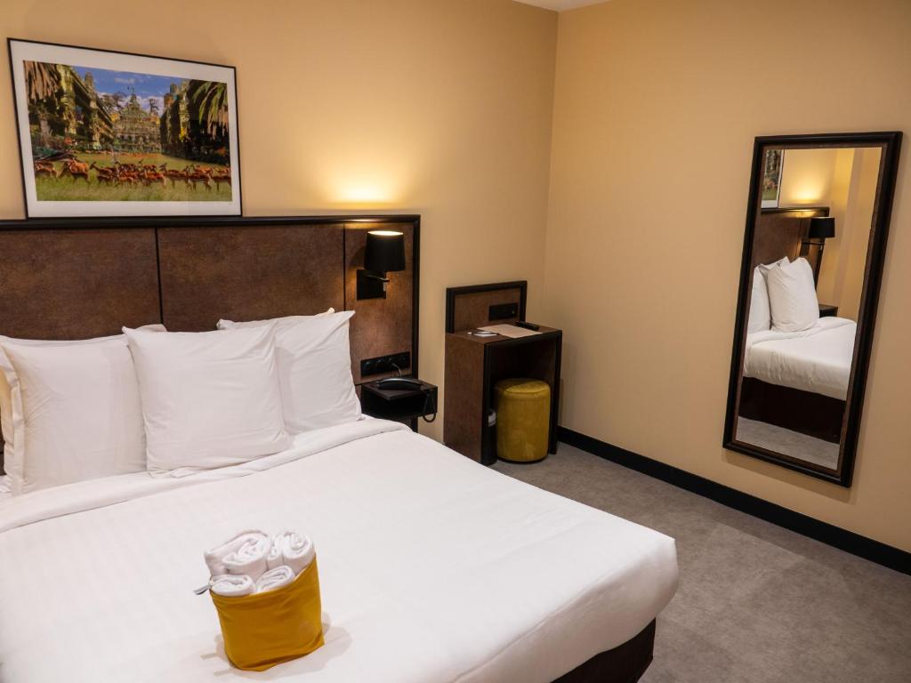 La Maison Montparnasse - Resim 42