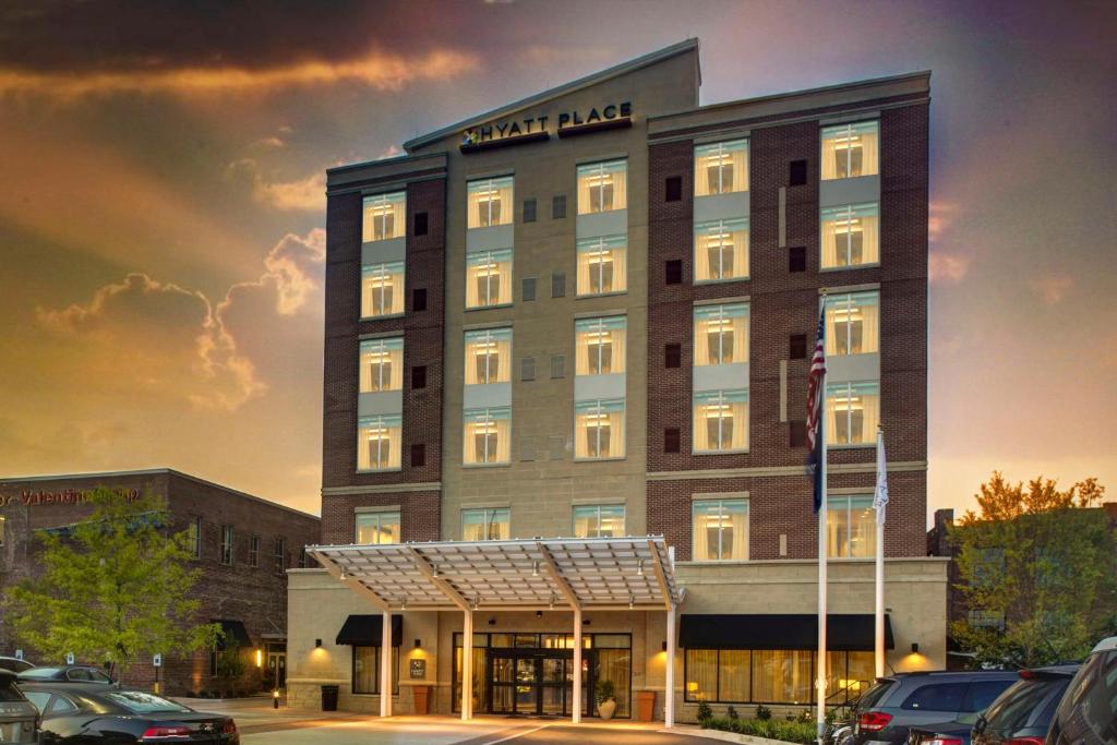 a rendering of a hotel building with a parking lot at Hyatt Place Columbia/Downtown/The Vista in Columbia
