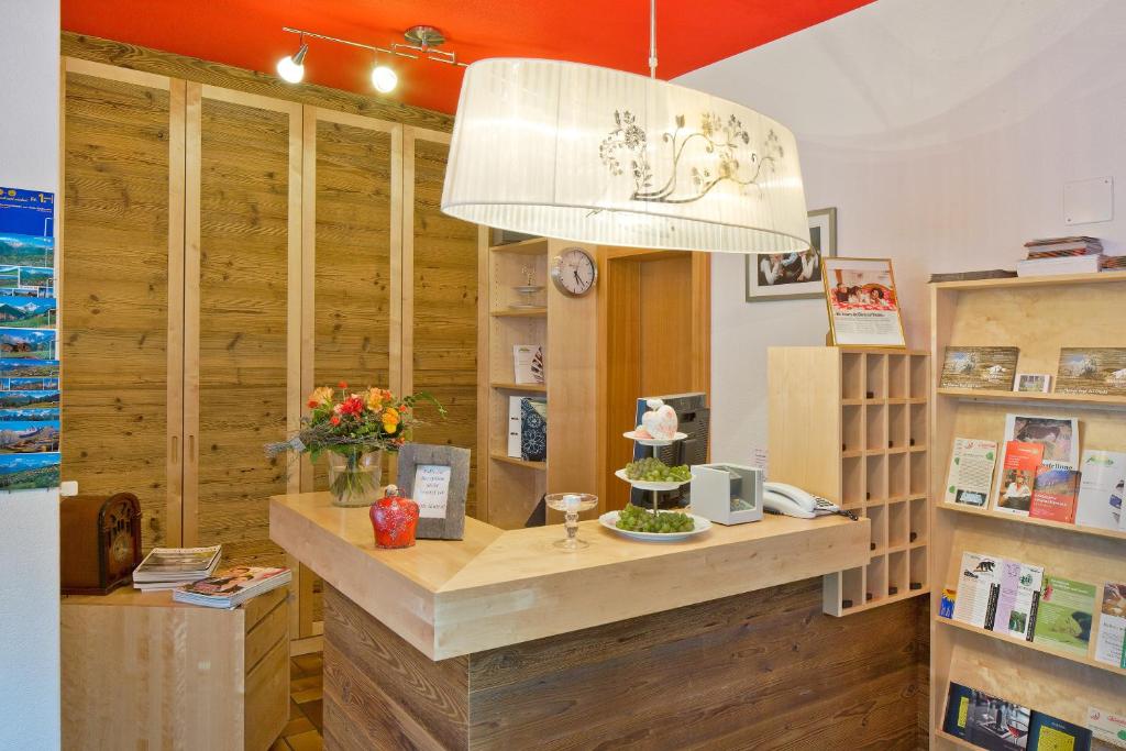 Kuchyň nebo kuchyňský kout v ubytování Hotel Restaurant Bürchnerhof