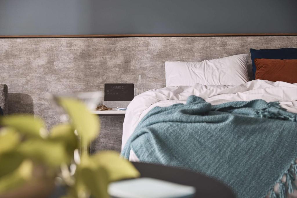 Postel nebo postele na pokoji v ubytování Hotel Alba Adelaide
