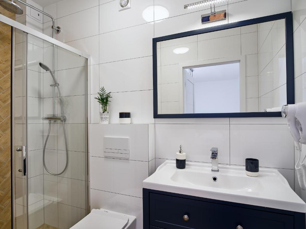 Kúpeľňa v ubytovaní Villa Łeba II - Loft Apartments